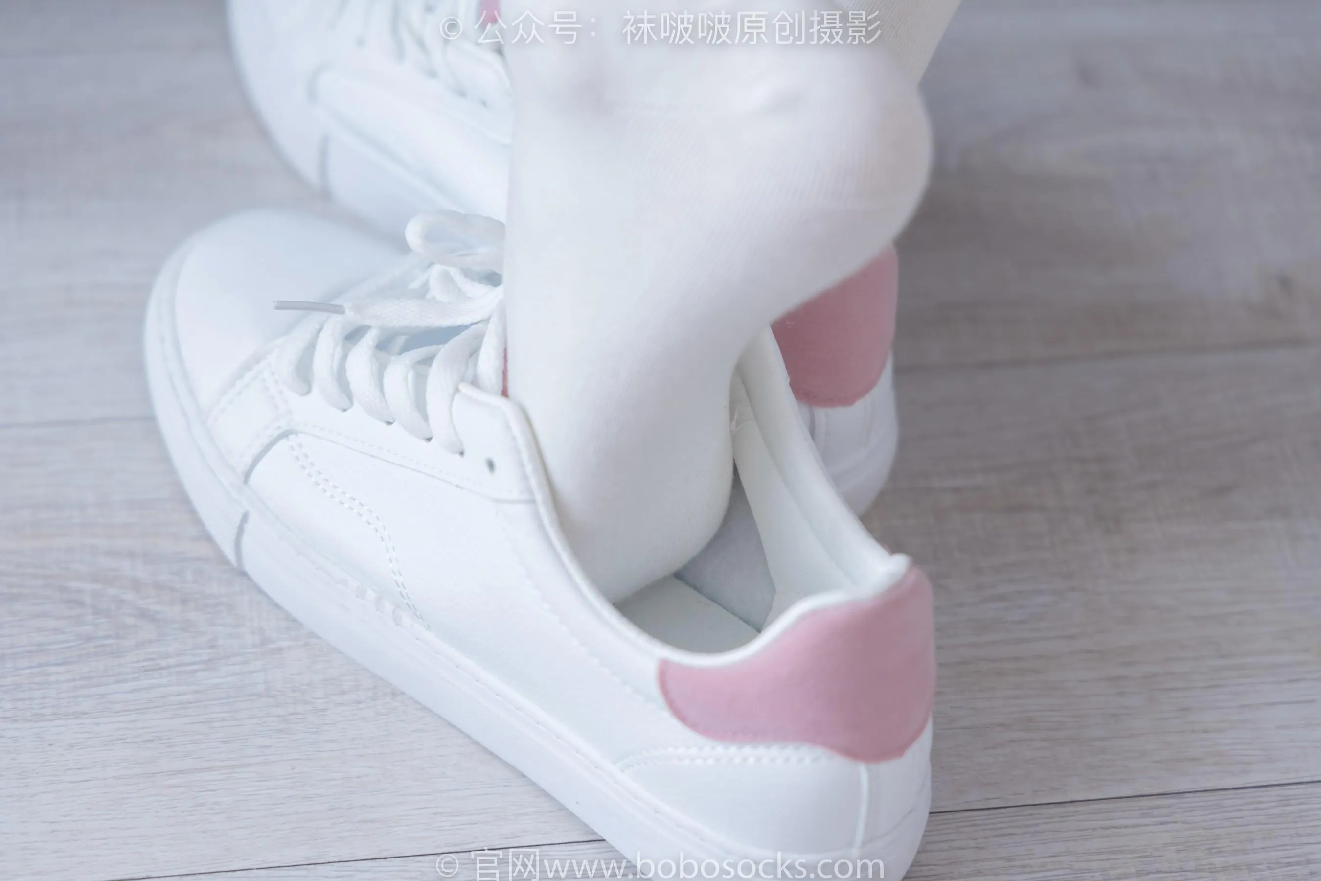 [BoBoSocks袜啵啵]NO.229 稚予-板鞋、皮鞋、两双大腿袜 [68P]插图